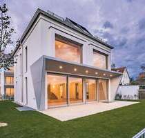 Frei stehendes Einfamilienhaus mit möglicher Einliegerwohnung, Tiefgarage und Traumblick - München Thalk.Obersendl.-Forsten-Fürstenr.-Solln