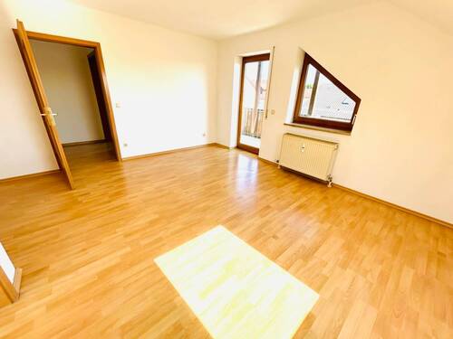 Ihr Wohnzimmer gen Diele - 