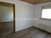 Schlaf-/Durchgangszimmer EG - 