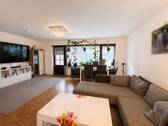 Wohnzimmer - Reihenmittelhaus mit 104,00 m&sup2; in Grevenbroich zum Kaufen