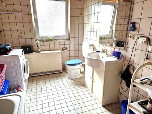 Badezimmer 2, Wohnung 1 - 
