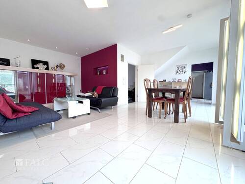 Wohnzimmer - Einfamilienhaus mit 129,00 m² in Hennef (Sieg) zum Kaufen