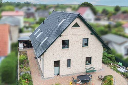 Titelbild - 4 Zimmer Einfamilienhaus zum Kaufen in Glowe