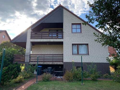 Gartenansicht - 7 Zimmer Einfamilienhaus zum Kaufen in Wolfsburg