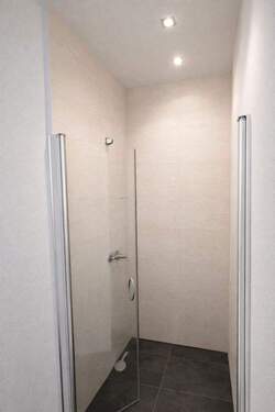 Badezimmer Ansicht Dusche - 