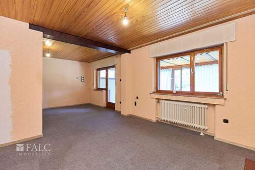 Wohn- und Esszimmer - 