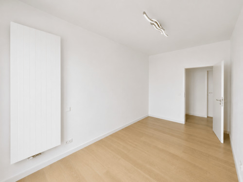 Zimmer 2 - 