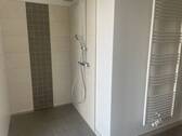 Dusche - 2 Zimmer Etagenwohnung zur Miete in Brandenburg an der Havel