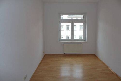 Zimmer - 2 Zimmer Etagenwohnung in Chemnitz