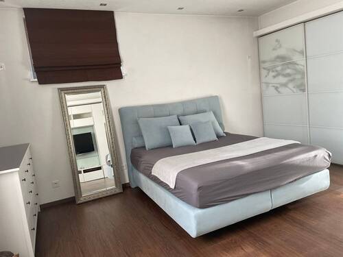 Schlafzimmer 1 - 