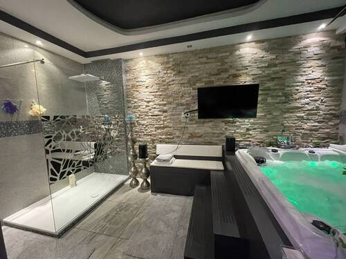 Whirlpool - 