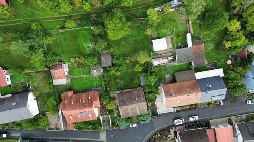 Vogelperspektive - 7 Zimmer Mehrfamilienhaus, Wohnhaus in Arnstein