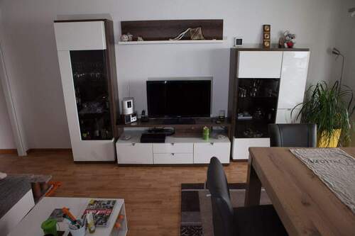 Wohn-/Esszimmer - 3 Zimmer Etagenwohnung zum Kaufen in Höchenschwand