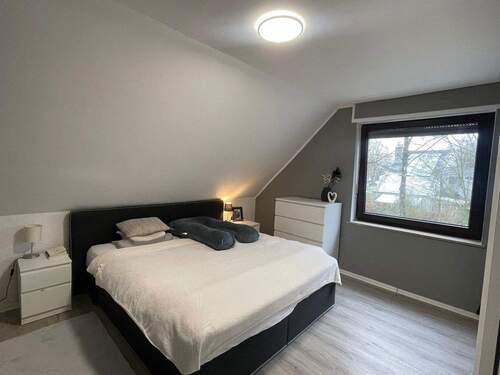 Schlafzimmer 1 - 
