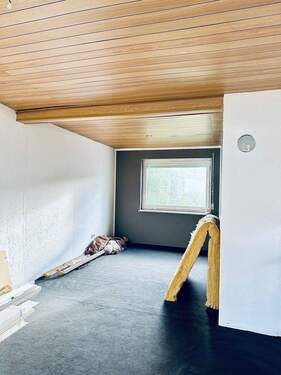 Der große Wohnraum mit Kaminanschluss - 