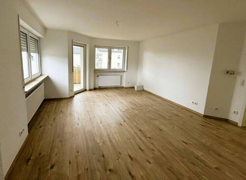 Wohnzimmer 2 - Etagenwohnung mit 84,00 m&sup2; in Neuwied zur Miete