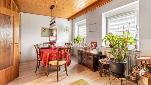 1. OG Wohnzimmer 4 - 