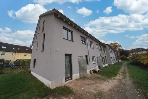 Hausansicht - 4 Zimmer Reihenmittelhaus in Dortmund