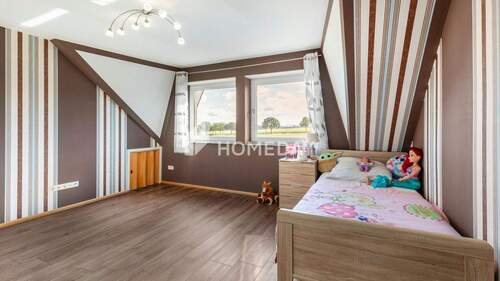 DG Kinderzimmer 1 - 