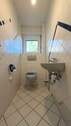 Gäste-WC - 1 Zimmer Mehrfamilienhaus, Wohnhaus in Kraichtal