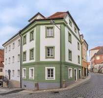 ERSTBEZUG NACH SANIERUNG - 2-Zimmer-Wohnung mit Einbauküche in der Straubinger Innenstadt