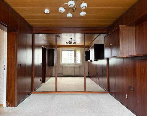 Schlafzimmer - 2 Zimmer Etagenwohnung zum Kaufen in Berlin