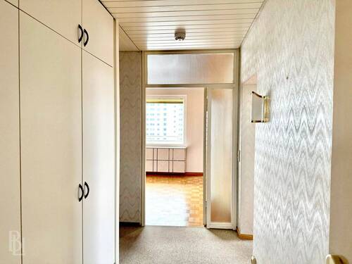 Eingangsbereich mit Einbauschrank - 