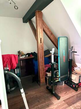 Arbeitszimmer/ Kinderzimmer/ Büro - 2 Zimmer Etagenwohnung in Zirndorf