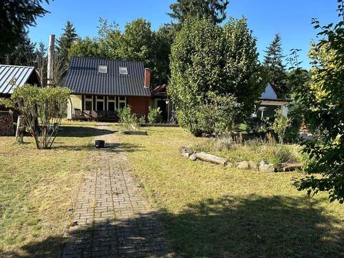 Garten - 2 Zimmer Einfamilienhaus zum Kaufen in Wandlitz