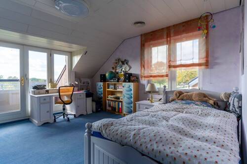 Schlafzimmer 2 im OG mit Loggia - 