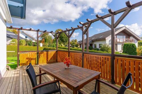 Küchen Terrasse mit Ost-Süd Ausrichtung - 