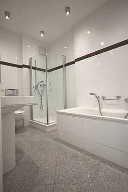 Wanne & Dusche - 