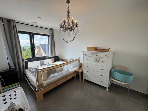 tempImage9VhbFy.jpg - 