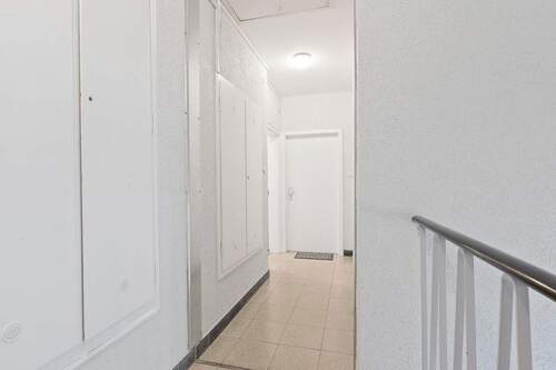 Bild 3 - 1 Zimmer Etagenwohnung in Stuttgart