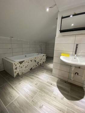 modernisiertes Bad DG - 