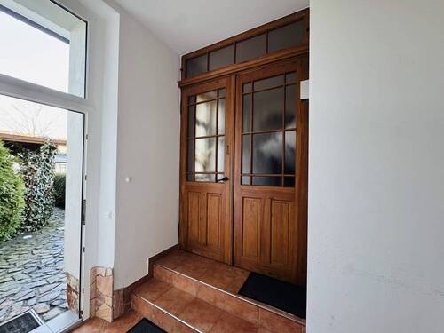 Treppenhaus - Mehrfamilienhaus, Wohnhaus mit 436,10 m&sup2; in Wurzen zum Kaufen
