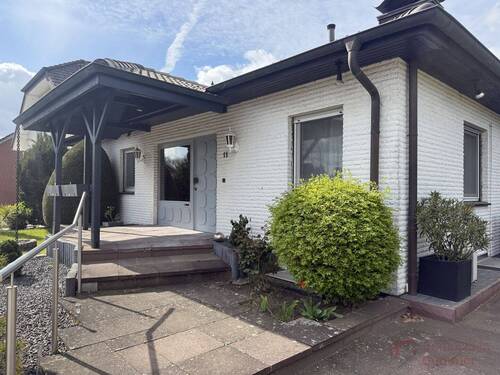 Außenansicht - 3 Zimmer Bungalow zur Miete in Neuenkirchen