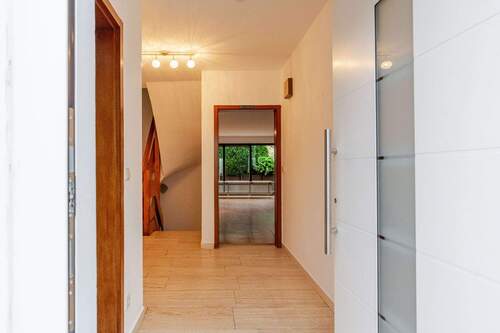 Diele - 4 Zimmer Doppelhaushälfte in Straubing