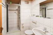 Badezimmer DG - 