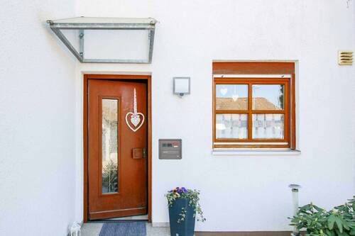Hereinspaziert - Liebevoll gepflegtes Reihenmittelhaus in ruhiger Lage in Wiblingen wartet auf neuen Besitzer