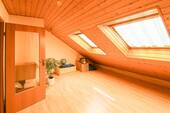 Kinderzimmer DG - 