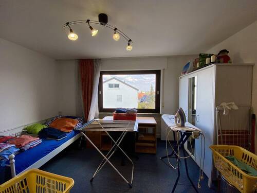 Zimmer 2 - 