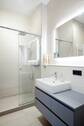 Bad mit großer Rainshower - 
