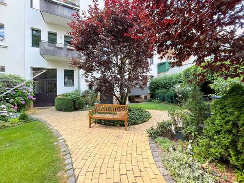 Liebevoll angelegter Innenhof - 