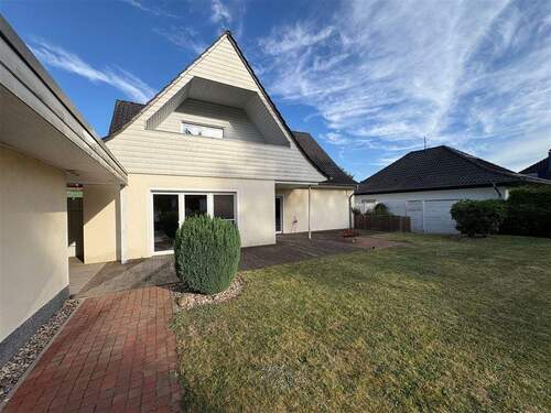 sonnenverwöhnte Süd/Westterrasse - 