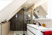 Badezimmer DG - 