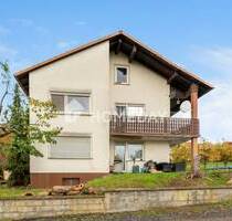 Teilvermietetes MFH mit 3 Wohneinheiten in ruhiger Lage von Oberelsbach-Weisbach