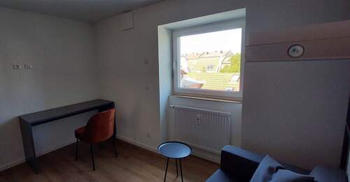 Arbeitsplatz - 1 Zimmer Etagenwohnung in Nürnberg