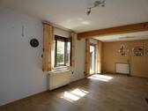 Esszimmer mit Zugang zur Terrasse - 