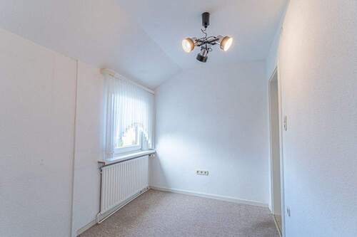 1. Zimmer - 